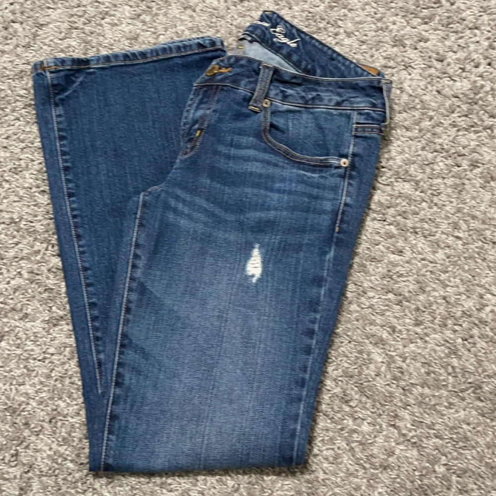 American Eagle favorite boyfriend jeans